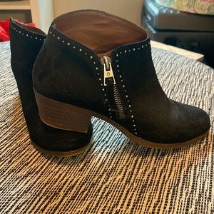 Cute Lucky Brand booties